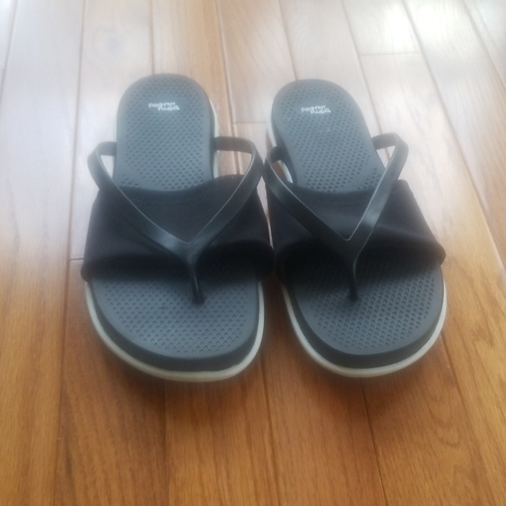 Dirty Laundry Sandals